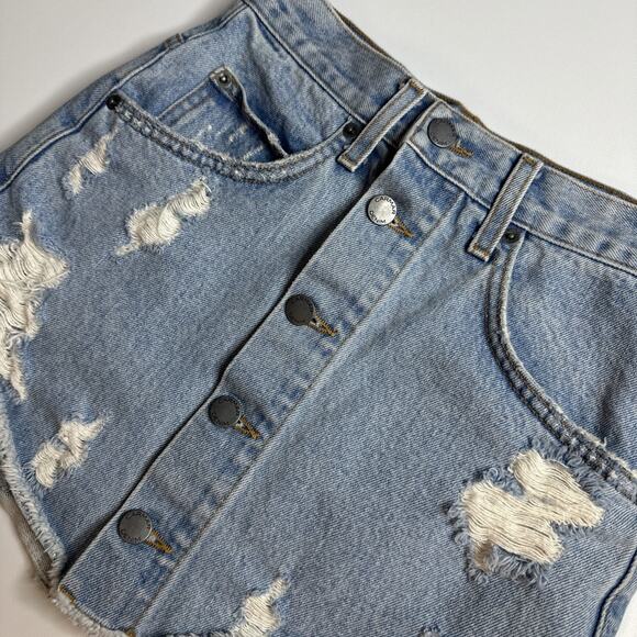 Carmar Los Angeles Button Up Front Light Wash Denim Mini Skirt 24 Grunge Western - Picture 3 of 5
